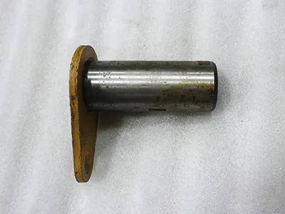 Upper link pin  