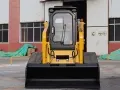 TS120 Skid Steer Loader